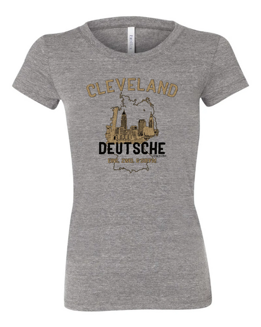 "Cleveland Skyline Deutsche" on Gray Only in Clev 2XL / Women's Short-Sleeve T-Shirt